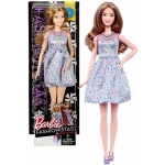 Barbie - Fashionista barátnók baba többféle változatban FBR37